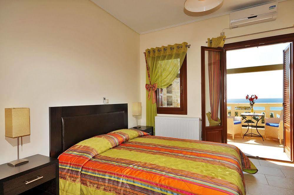 Aithra Apartments & Suites 가브리온 외부 사진